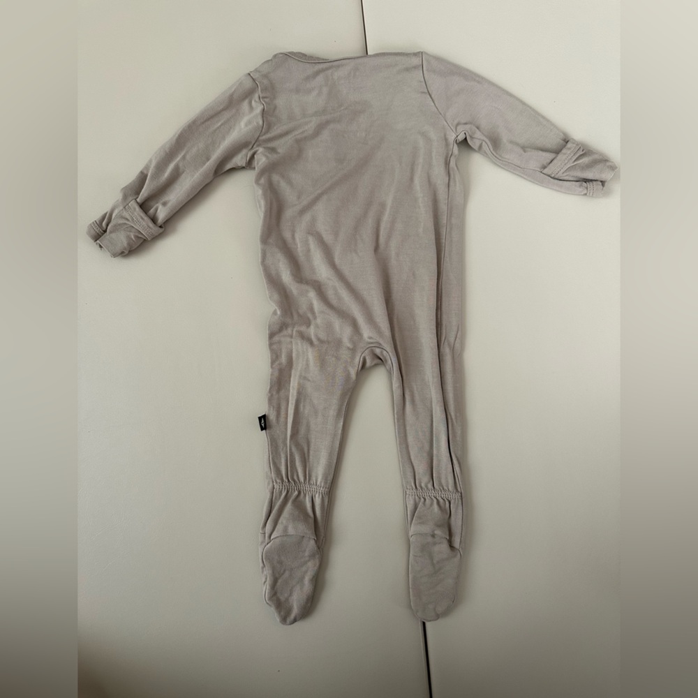 Kyte BABY Taupe Footed Onesie